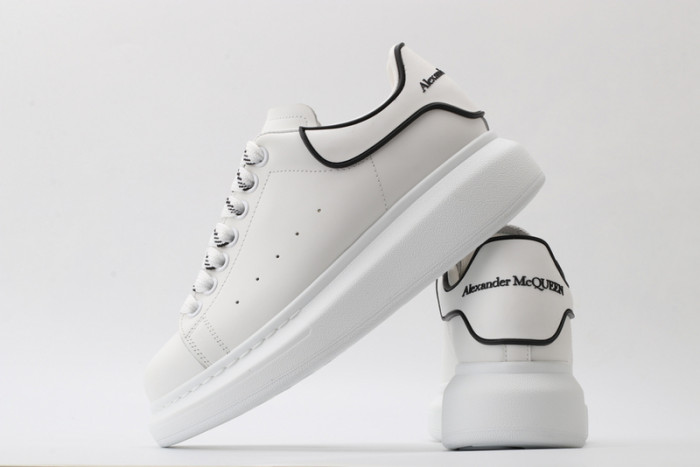 ALEX MCQU SNEAKER