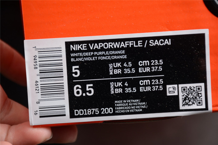 SACAI X NIKE VAPORWAFFLE SESAME BLUE VOID DD1875-200