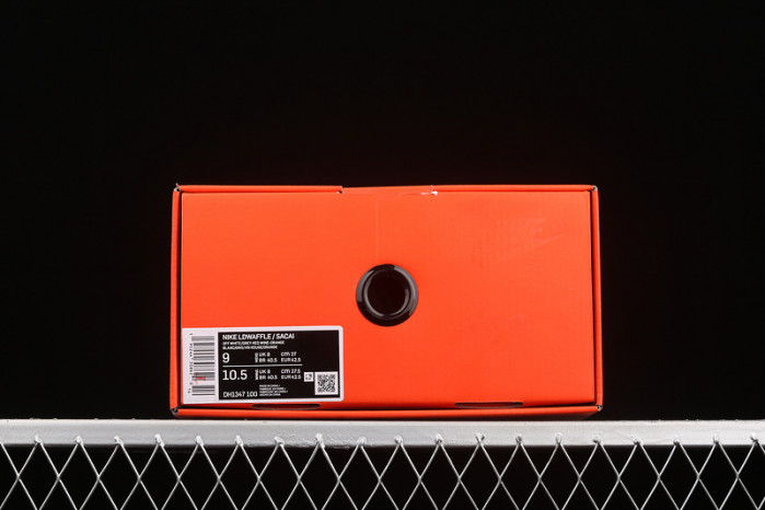 NIKE LDWAFFLE CLOT SACAI NET ORANGE BLAZE DH1347-100