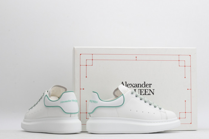 ALEX MCQU SNEAKER