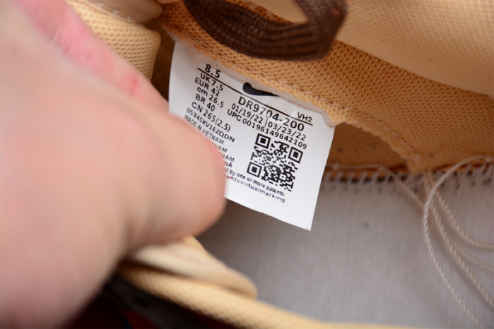 Nike Dunk Low Mars Stone DR9704-200