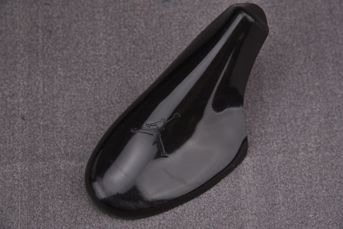 AIR JORDAN 11 RETRO CAP AND GOWN 378037-005