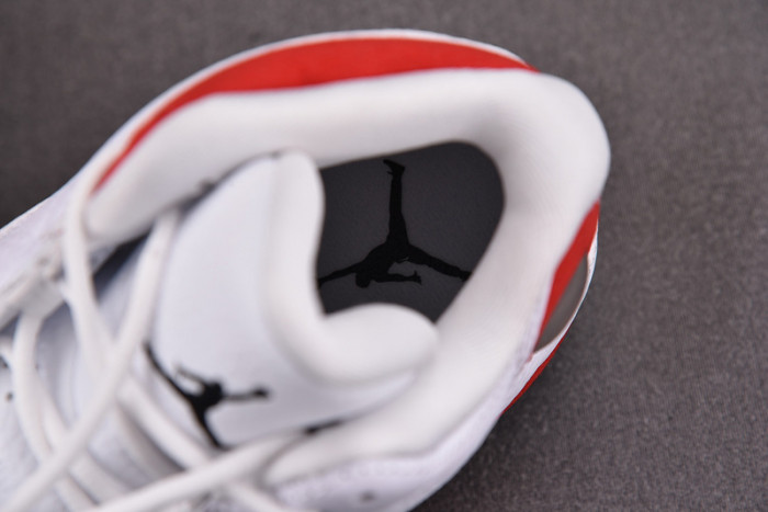 Air Jordan 13 OG Chicago (2017) 414571-122
