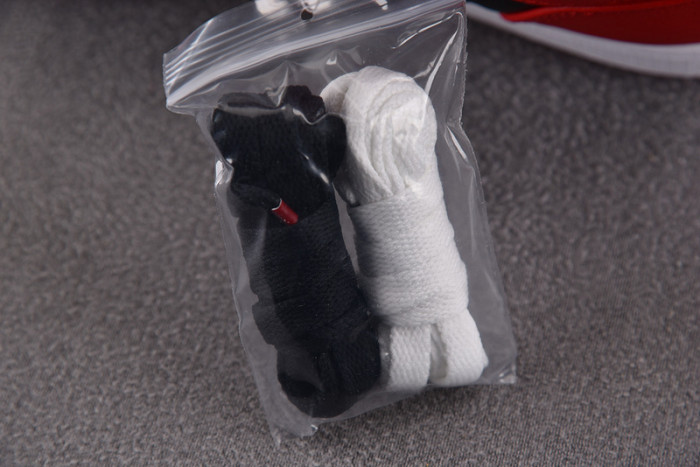 Air Jordan 1 Retro Banned (B-Grade) (2011) 432001-001