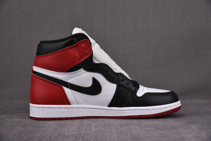 AIR JORDAN 1 HIGH OG “BLACK TOE” WHITE/ BLACK-VARSITY RED MENS 555088-125