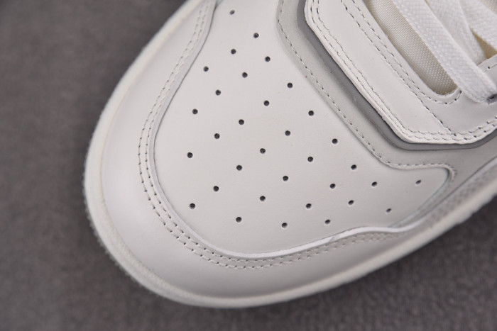 D10R B27 LOW SNEAKER