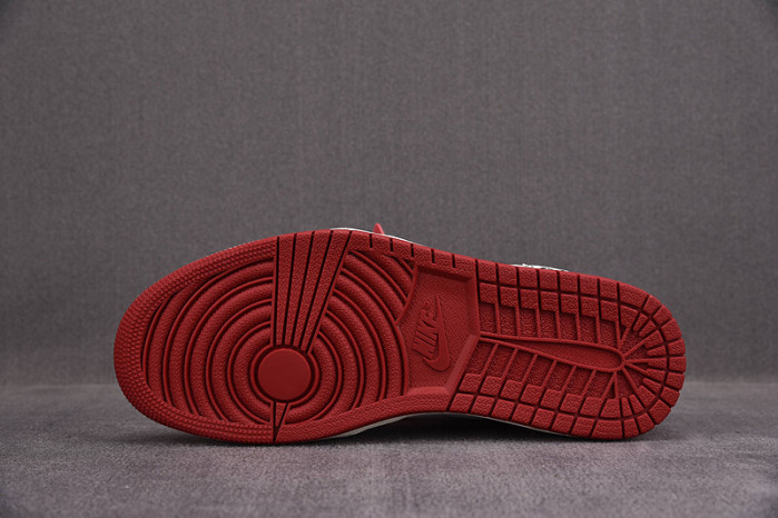 AIR JORDAN 1 RETRO High OFW Chicago AA3834-101