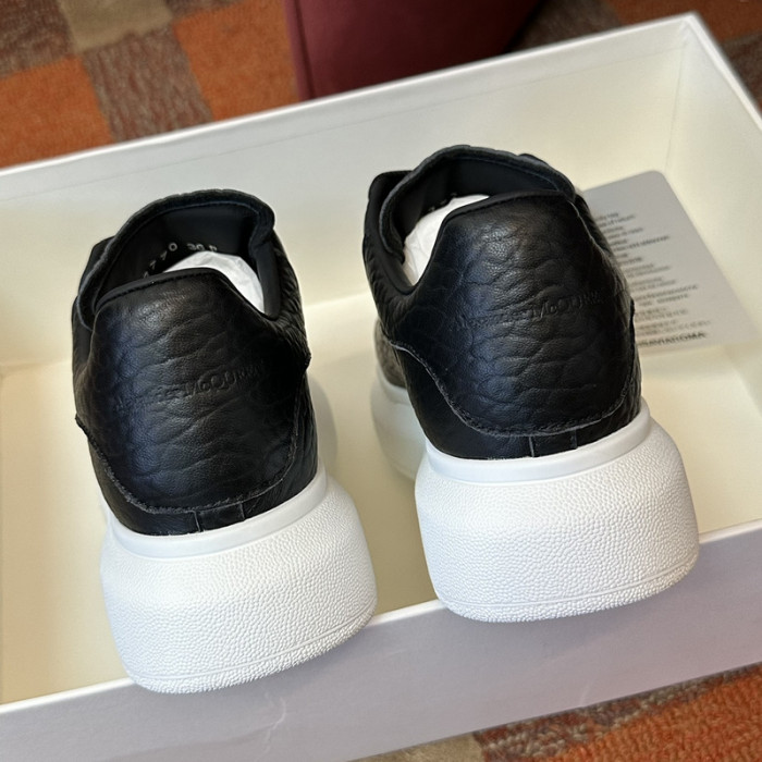 ALEX MCQU SNEAKER