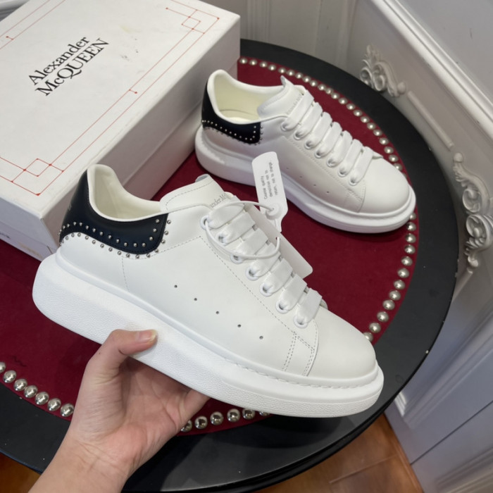 ALEX MCQU SNEAKER