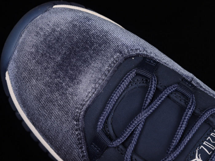Air Jordan 11 Velvet “Midnight Navy” AR0715-441