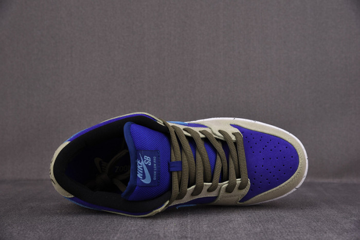 NIKE DUNK LOW SB CELADON BQ6817-301