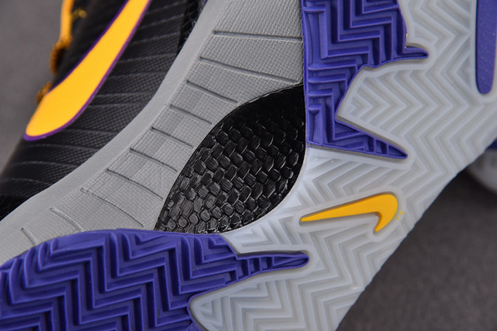 Nike Kobe 4 Protro Carpe Diem AV6339-001