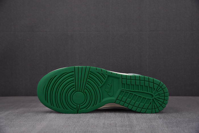 Dunk Low SE “Lottery” DR9654-100