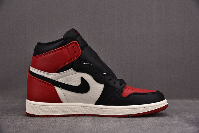 AIR JORDAN 1 RETRO HIGH BRED TOE OG 555088-610