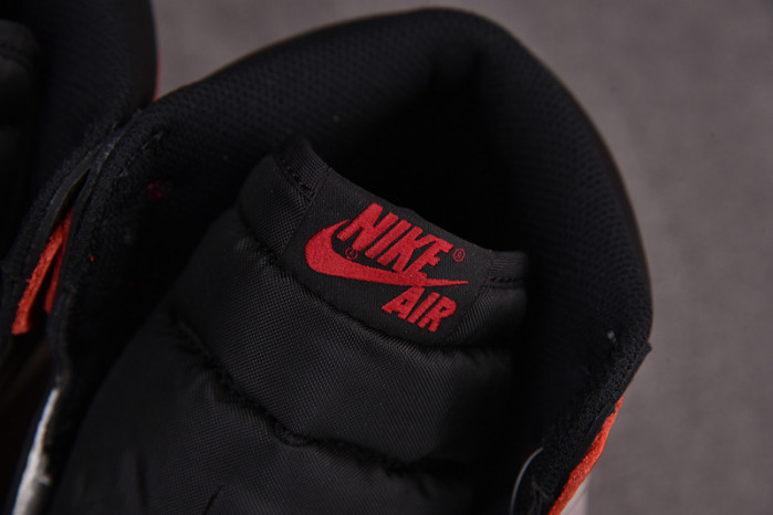 AIR JORDAN 1 RETRO HIGH BRED TOE OG 555088-610