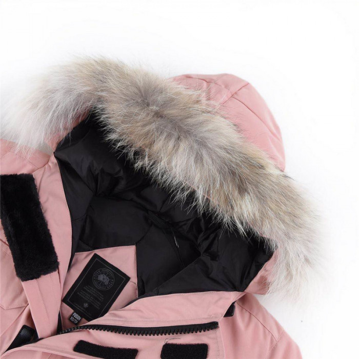 C&NA* G00SE down jacket