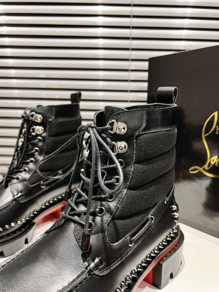 CL boots