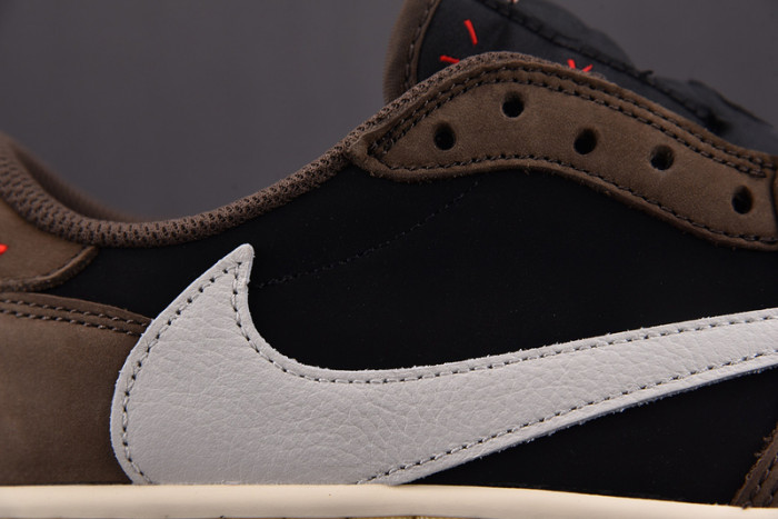 TRAVIS SCOTT AIR JORDAN 1 LOW DARK MOCHA CQ4277-001