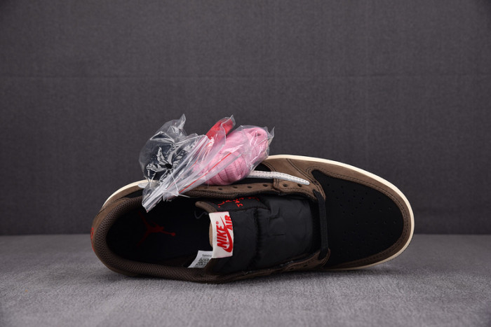 TRAVIS SCOTT AIR JORDAN 1 LOW DARK MOCHA CQ4277-001