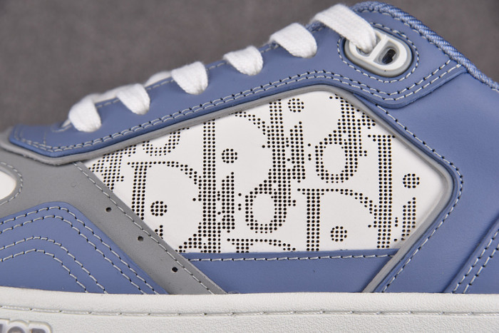 D10R B27 LOW SNEAKER