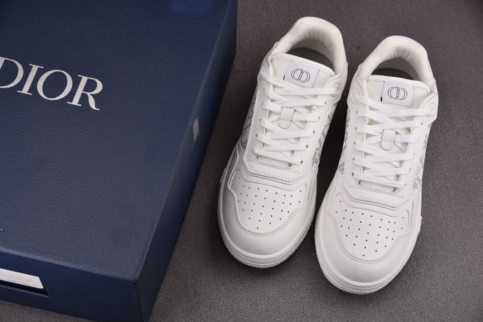 D10R B27 LOW SNEAKER