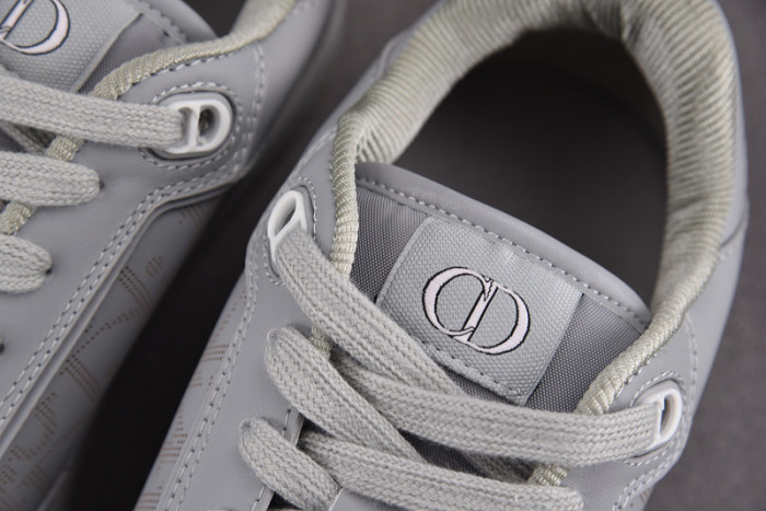 D10R B27 LOW SNEAKER