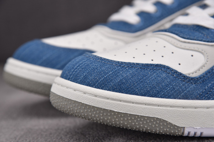 D10R B27 LOW SNEAKER