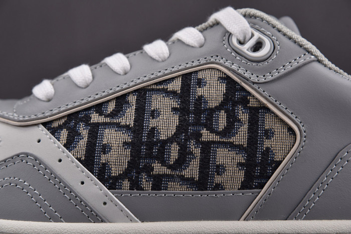 D10R B27 LOW SNEAKER