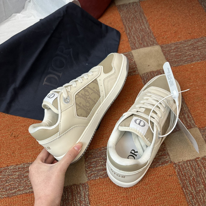 D10R B27 LOW SNEAKER