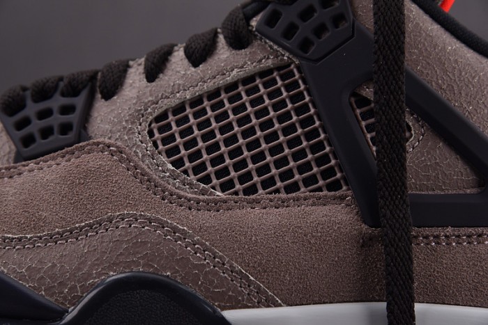 AIR JORDAN 4 RETRO "TAUPE HAZE" DB0732-200