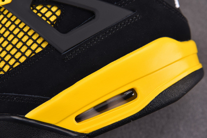 Air Jordan 4 Thunder 2023 DH6927-017