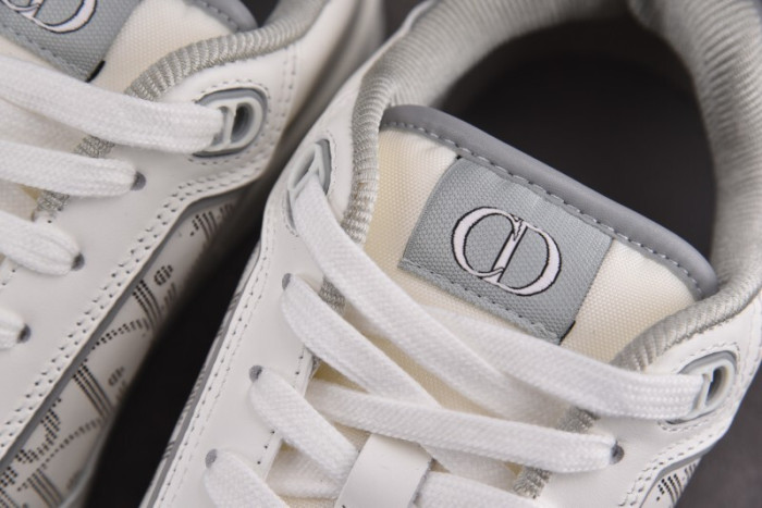 D10R B27 LOW SNEAKER