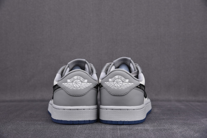 AIR JORDAN 1 RETRO LOW D10R CN8606-002