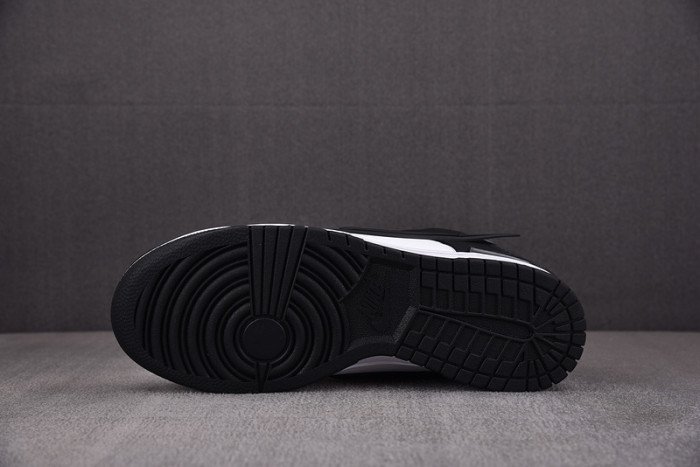 Nike Dunk Low Twist Panda (Women