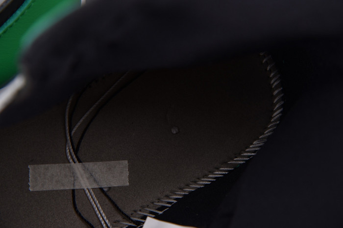 Air Jordan 1 High OG "Lucky Green" DZ5485-031