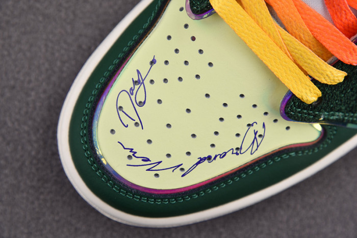 Air Jordan 1 Low OG “Doernbecher” FD9665-351