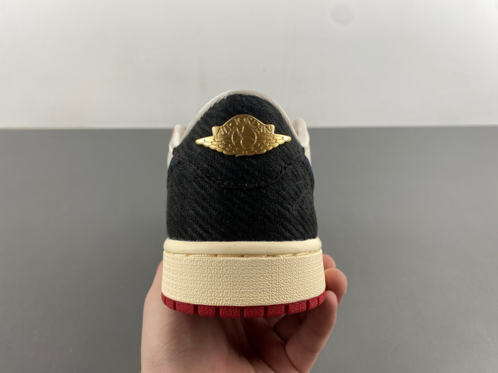 Air Jordan 1 Retro Low OG Trophy Room Away FN0432-100