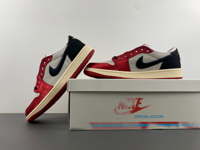 Air Jordan 1 Retro Low OG Trophy Room Away FN0432-100