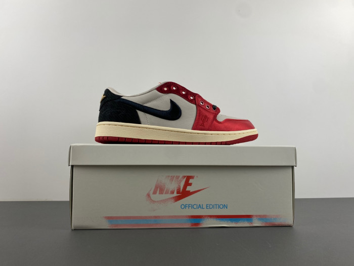 Air Jordan 1 Retro Low OG Trophy Room Away FN0432-100