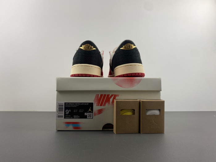 Air Jordan 1 Retro Low OG Trophy Room Away FN0432-100