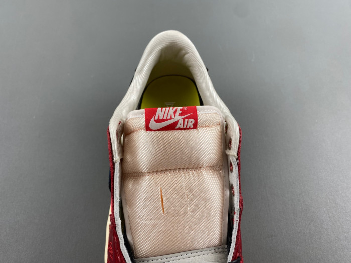 Air Jordan 1 Retro Low OG Trophy Room Away FN0432-100