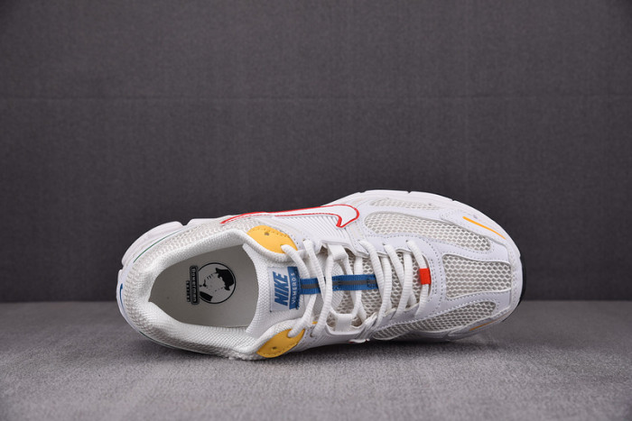 NK Air Zoom Vomero 5 FN3446-111