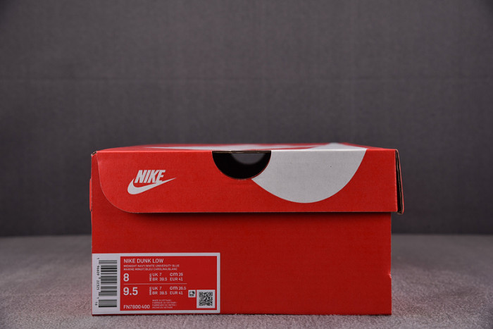 Nike Dunk Low “Midnight Navy” FN7800-400