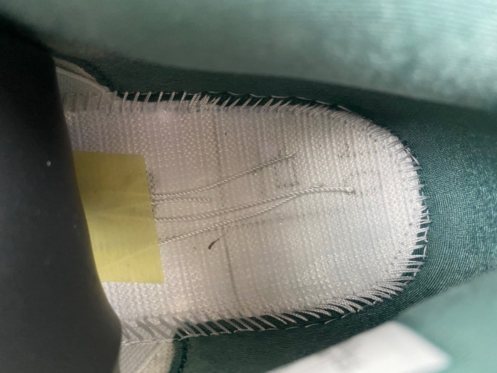 Air Jordan 4 Retro Oxidized Green FQ8138-103