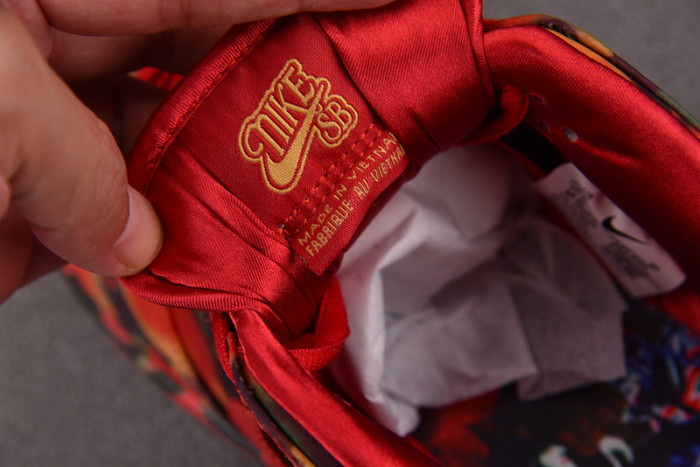 The Wizard of Oz x Nike SB Dunk Low FZ1291-600