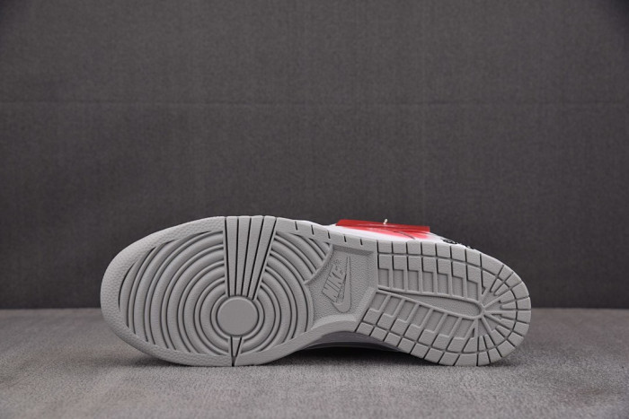 Nike SB Dunk Low Supr1m1 94 White Metallic Silver HQ8487-100