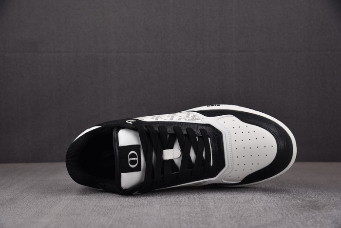 D10R B27 LOW SNEAKER