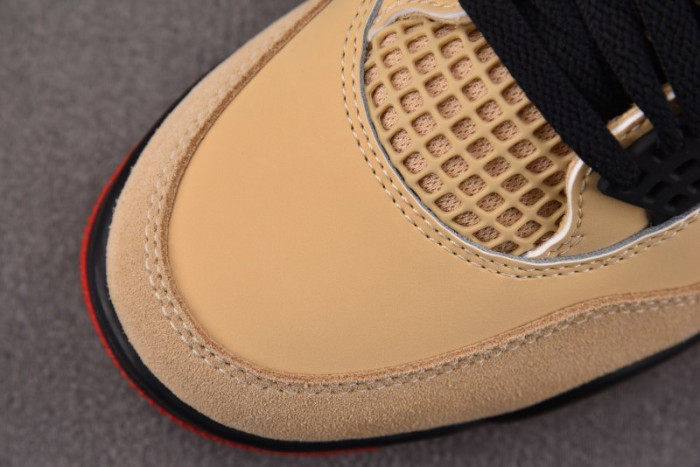 Air Jordan 4 Retro Pizza IH2094-200