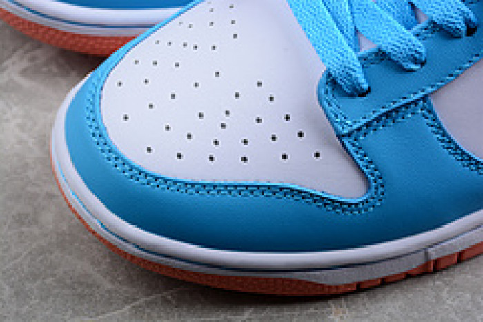 Nike Dunk Low Baltic Blue - Kyrie Irving *DN4179-400