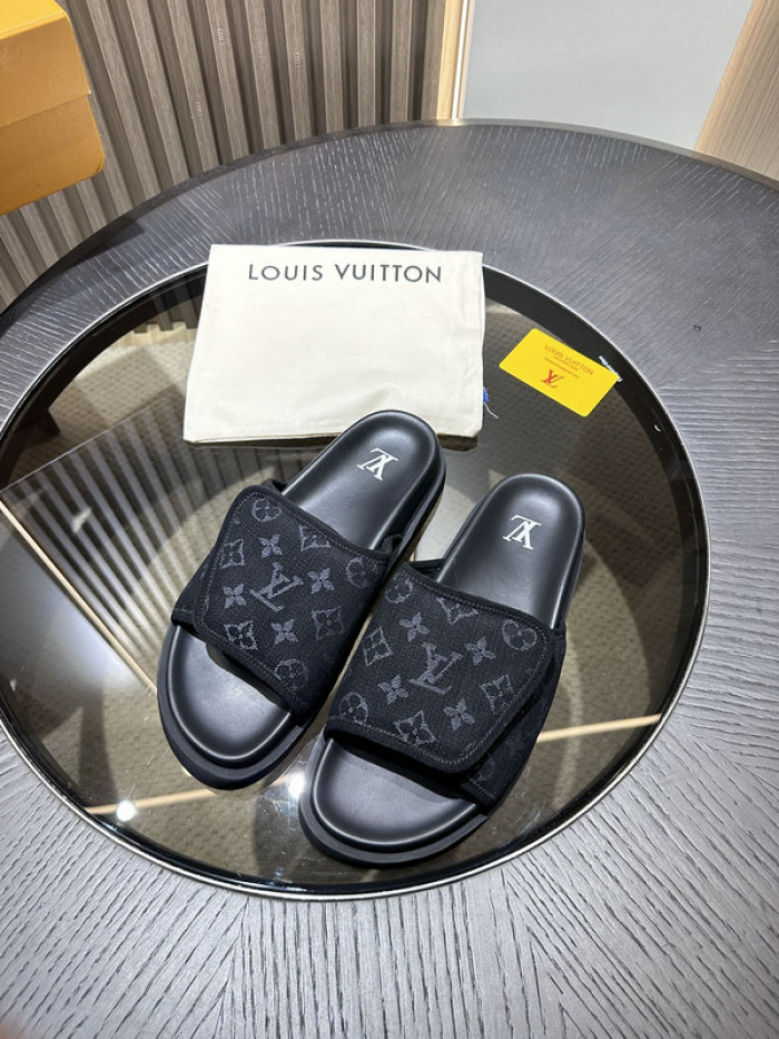 L0VT SANDAL